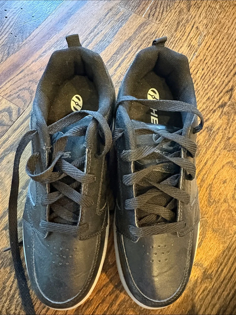 Healy's light-up Sneakers